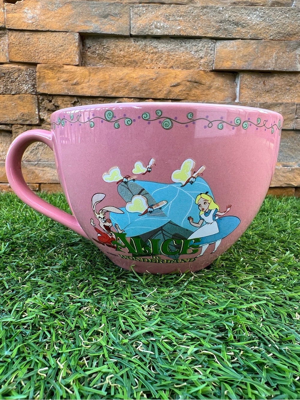 Disney Store large pink ceramic Alice in Wonderland oversized coffee mug teacup